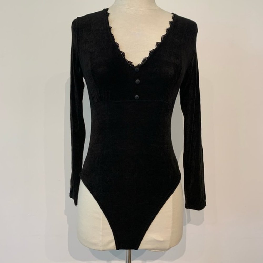 Vintage V-Neck Black Bodysuit with Lace Trim